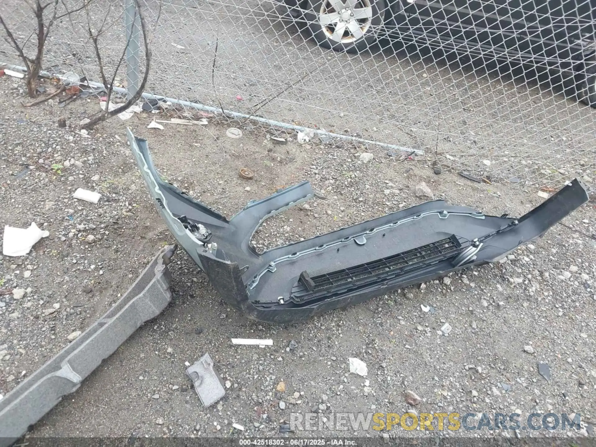 12 Photograph of a damaged car 2T3A1RFVXPW364683 TOYOTA RAV4 2023