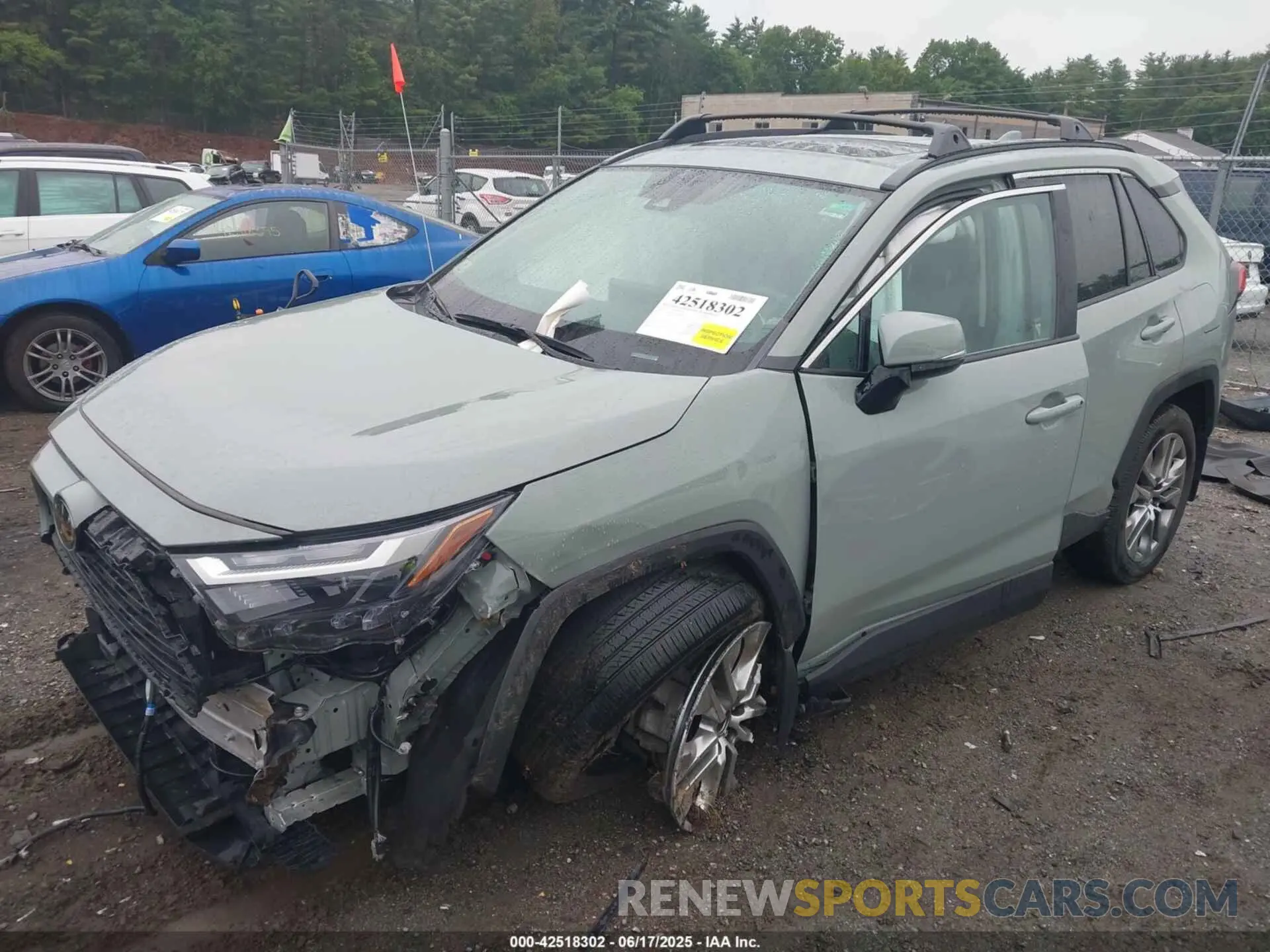 2 Photograph of a damaged car 2T3A1RFVXPW364683 TOYOTA RAV4 2023