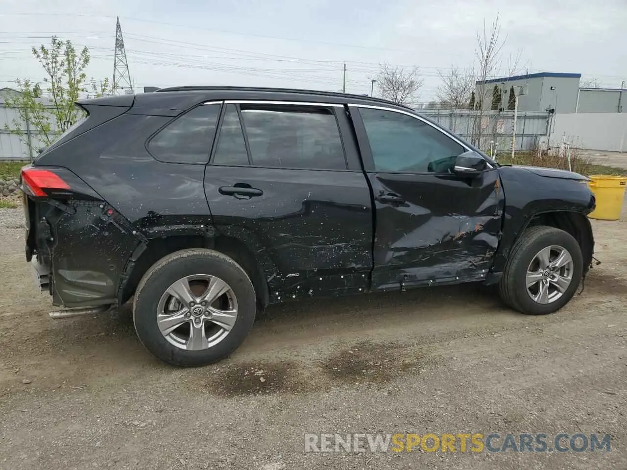3 Photograph of a damaged car 2T3BWRFVXPW159905 TOYOTA RAV4 2023