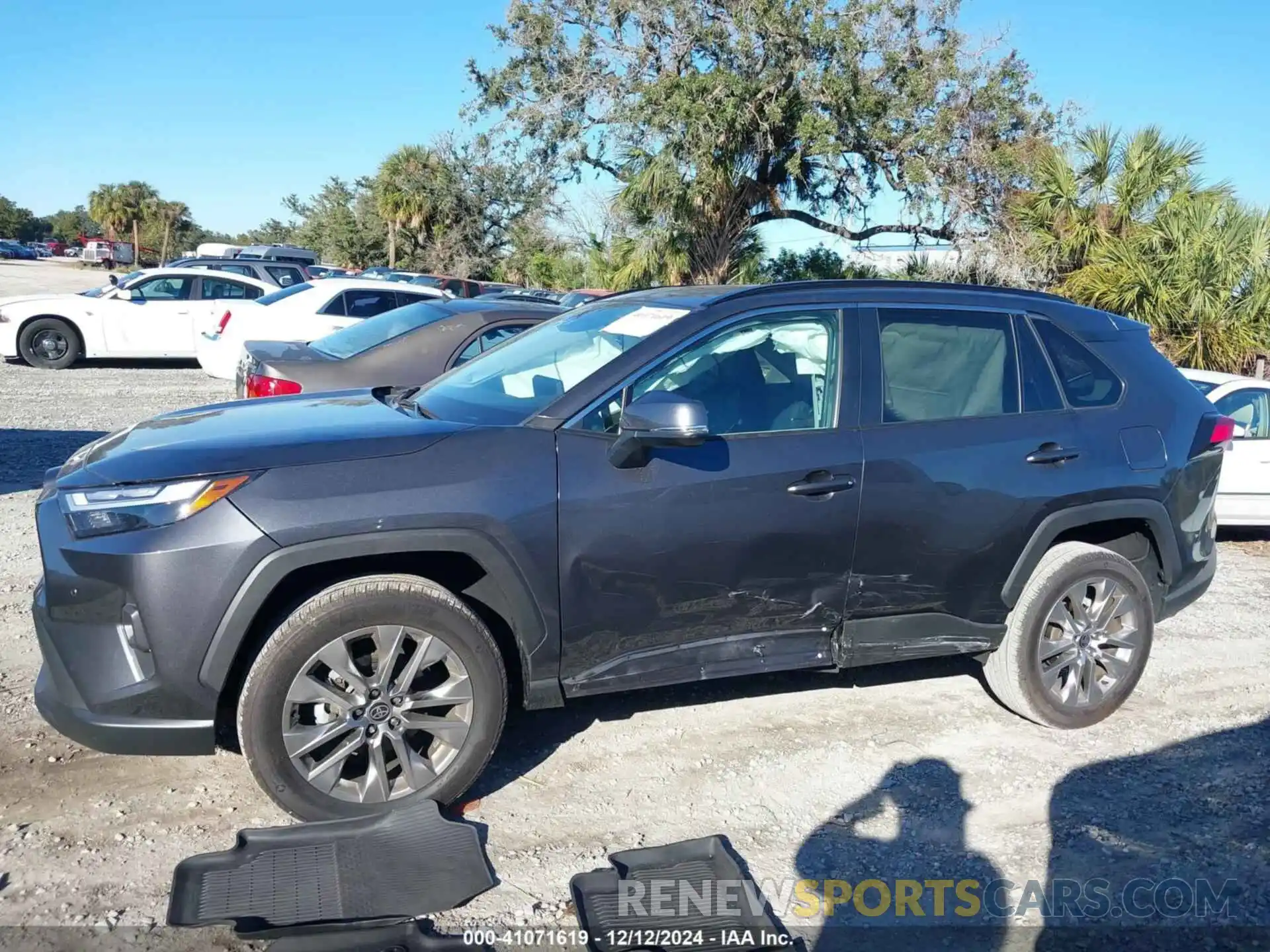 13 Photograph of a damaged car 2T3C1RFV0PC243428 TOYOTA RAV4 2023