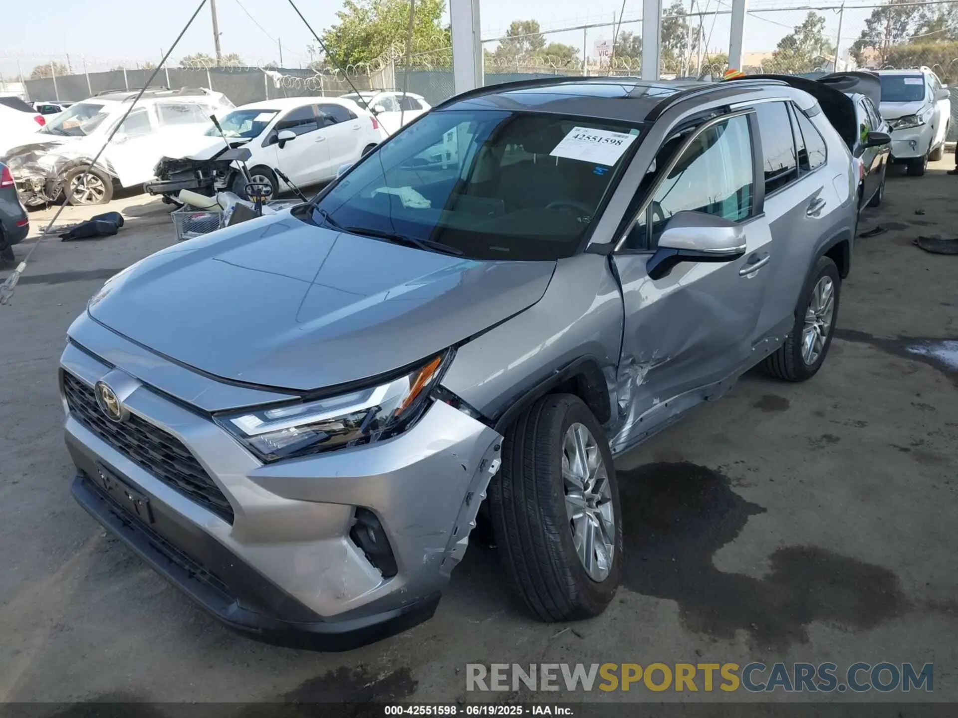 2 Photograph of a damaged car 2T3C1RFV0PW298704 TOYOTA RAV4 2023