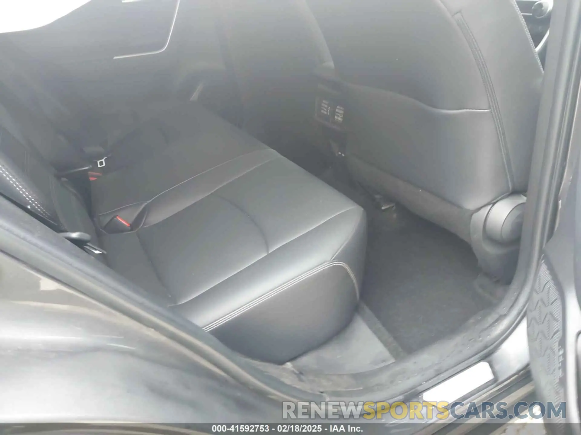 8 Photograph of a damaged car 2T3C1RFV1PW256851 TOYOTA RAV4 2023