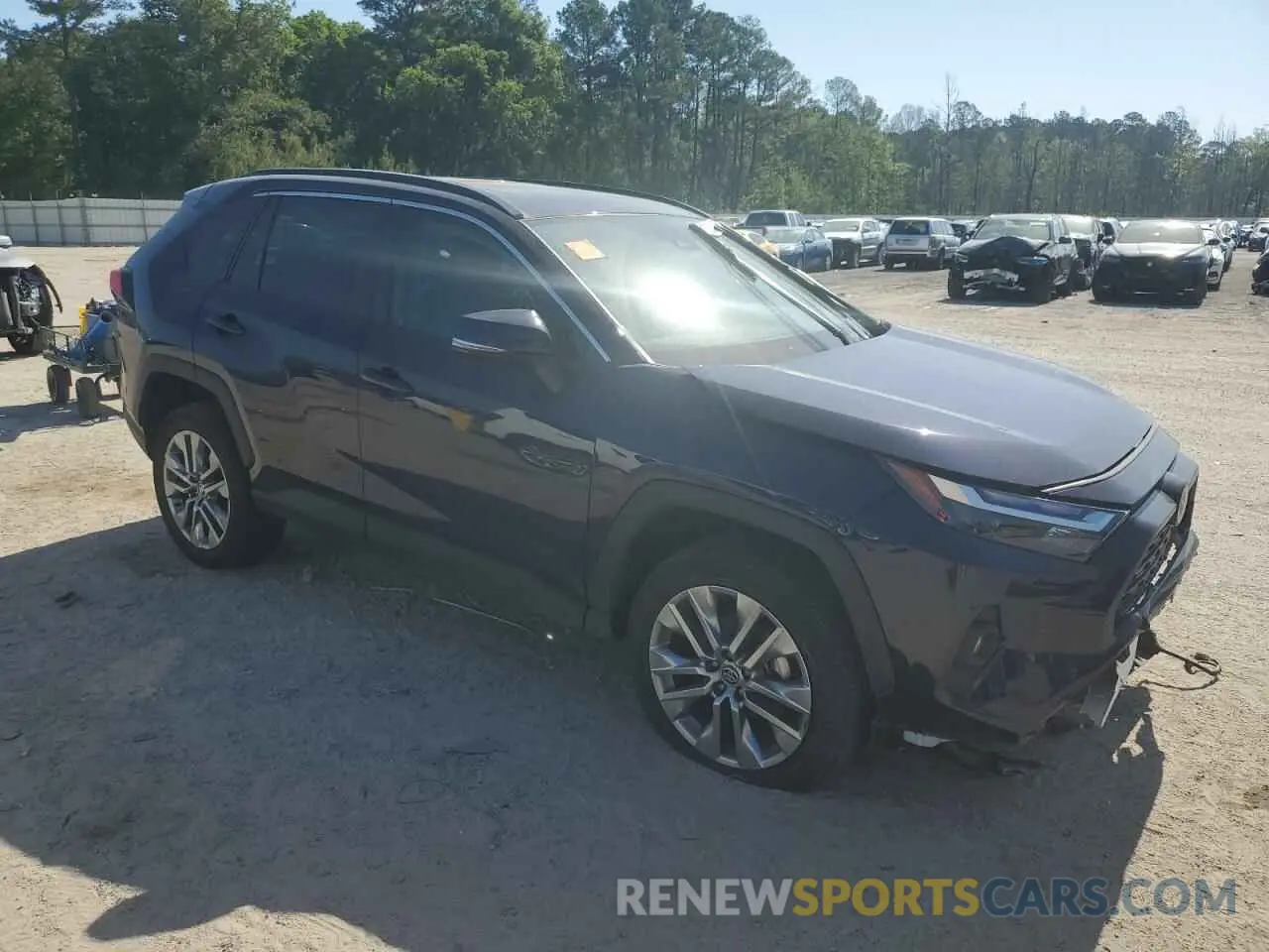 4 Photograph of a damaged car 2T3C1RFV1PW260432 TOYOTA RAV4 2023