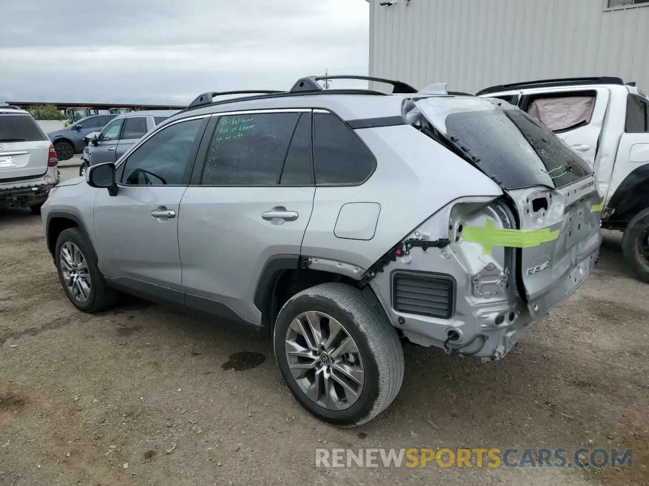 2 Photograph of a damaged car 2T3C1RFV2PW274162 TOYOTA RAV4 2023