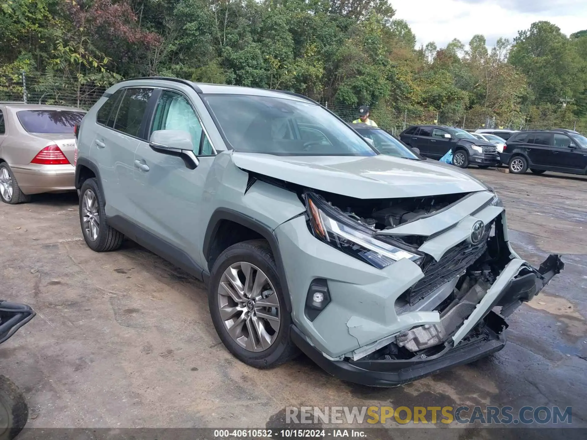 1 Photograph of a damaged car 2T3C1RFV2PW278549 TOYOTA RAV4 2023