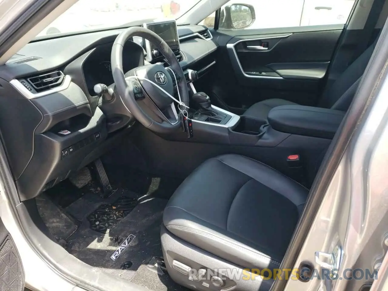 7 Photograph of a damaged car 2T3C1RFV2PW279426 TOYOTA RAV4 2023