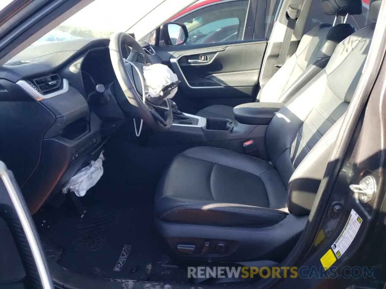 7 Photograph of a damaged car 2T3C1RFV3PC223559 TOYOTA RAV4 2023