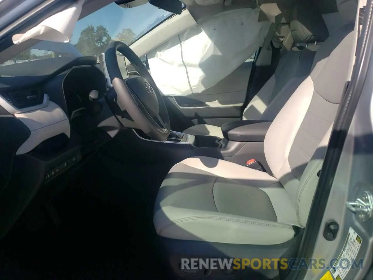 7 Photograph of a damaged car 2T3C1RFV3PC229751 TOYOTA RAV4 2023