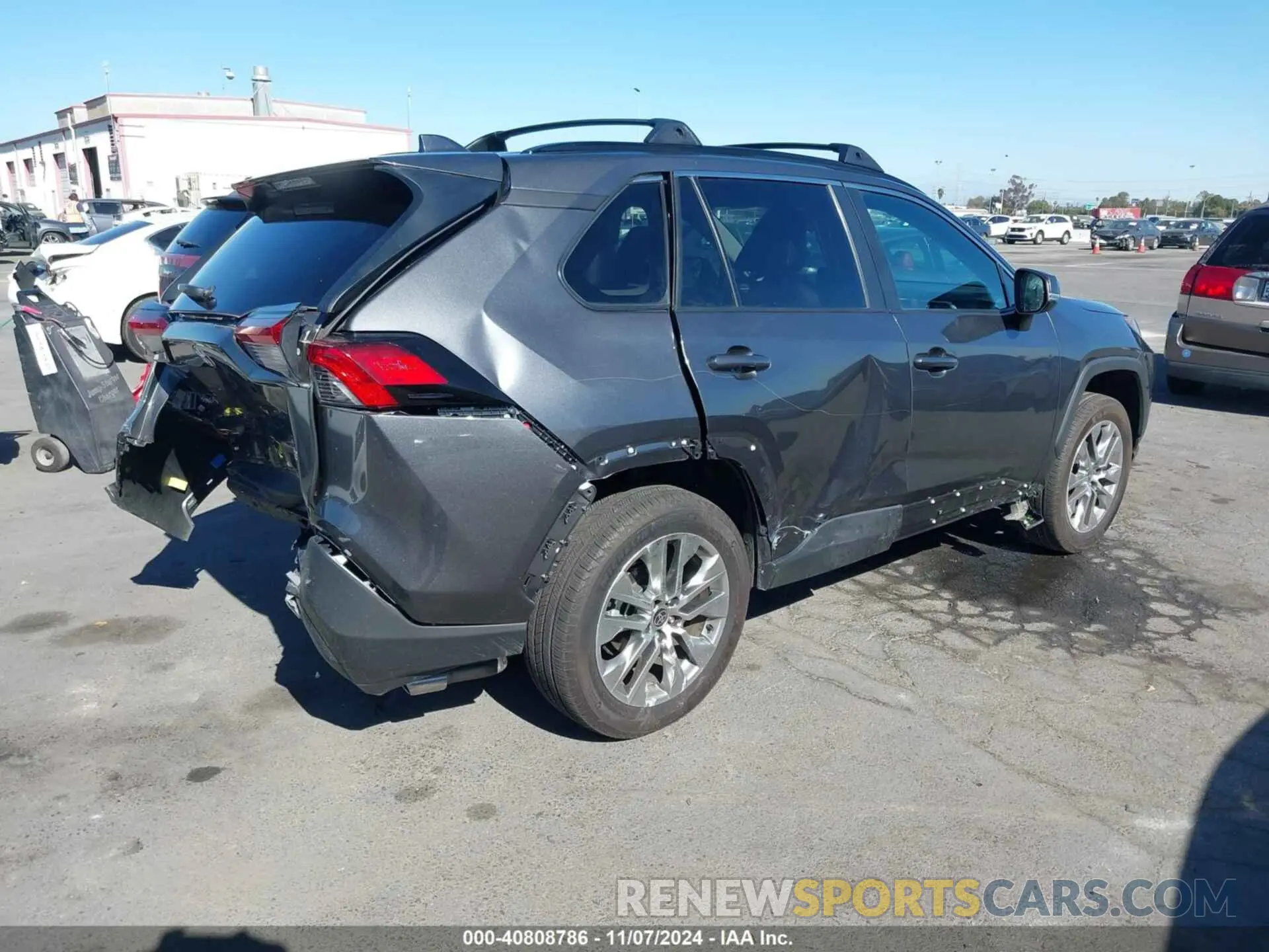 4 Photograph of a damaged car 2T3C1RFV3PC230978 TOYOTA RAV4 2023