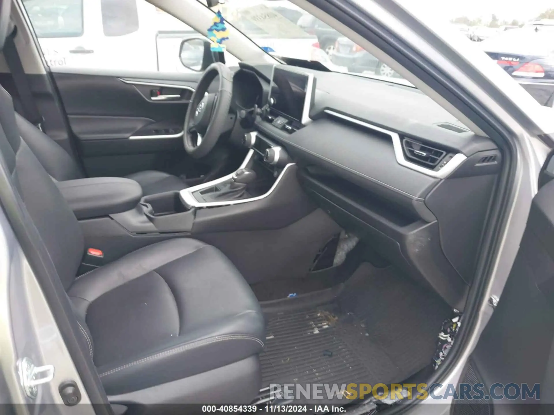 5 Photograph of a damaged car 2T3C1RFV3PC246338 TOYOTA RAV4 2023