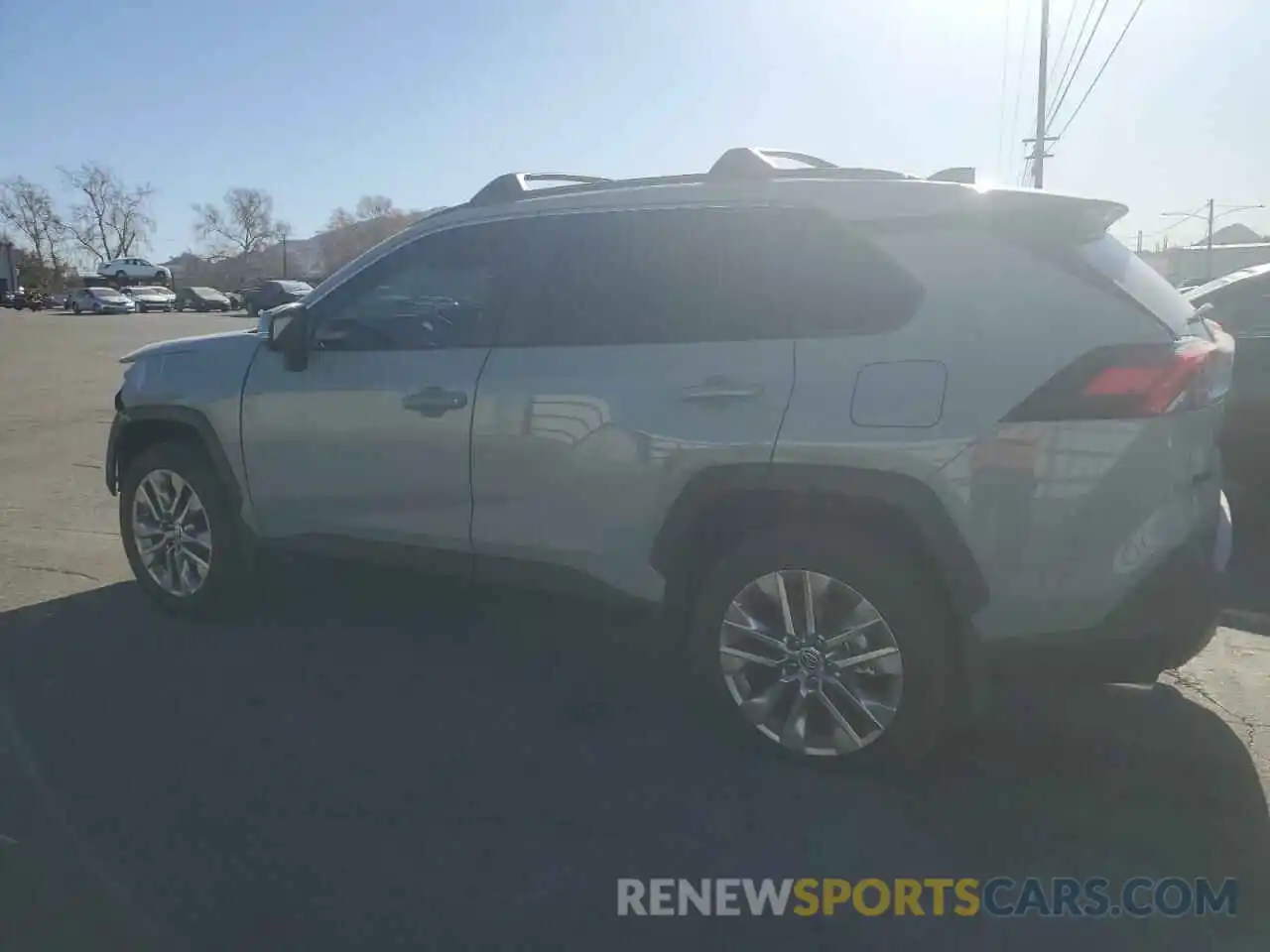 2 Photograph of a damaged car 2T3C1RFV3PW300378 TOYOTA RAV4 2023