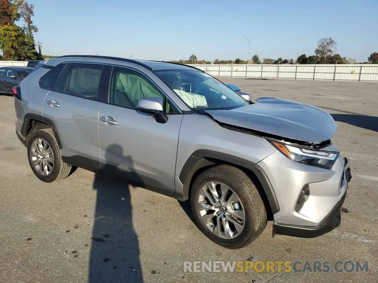 4 Photograph of a damaged car 2T3C1RFV4PC249331 TOYOTA RAV4 2023
