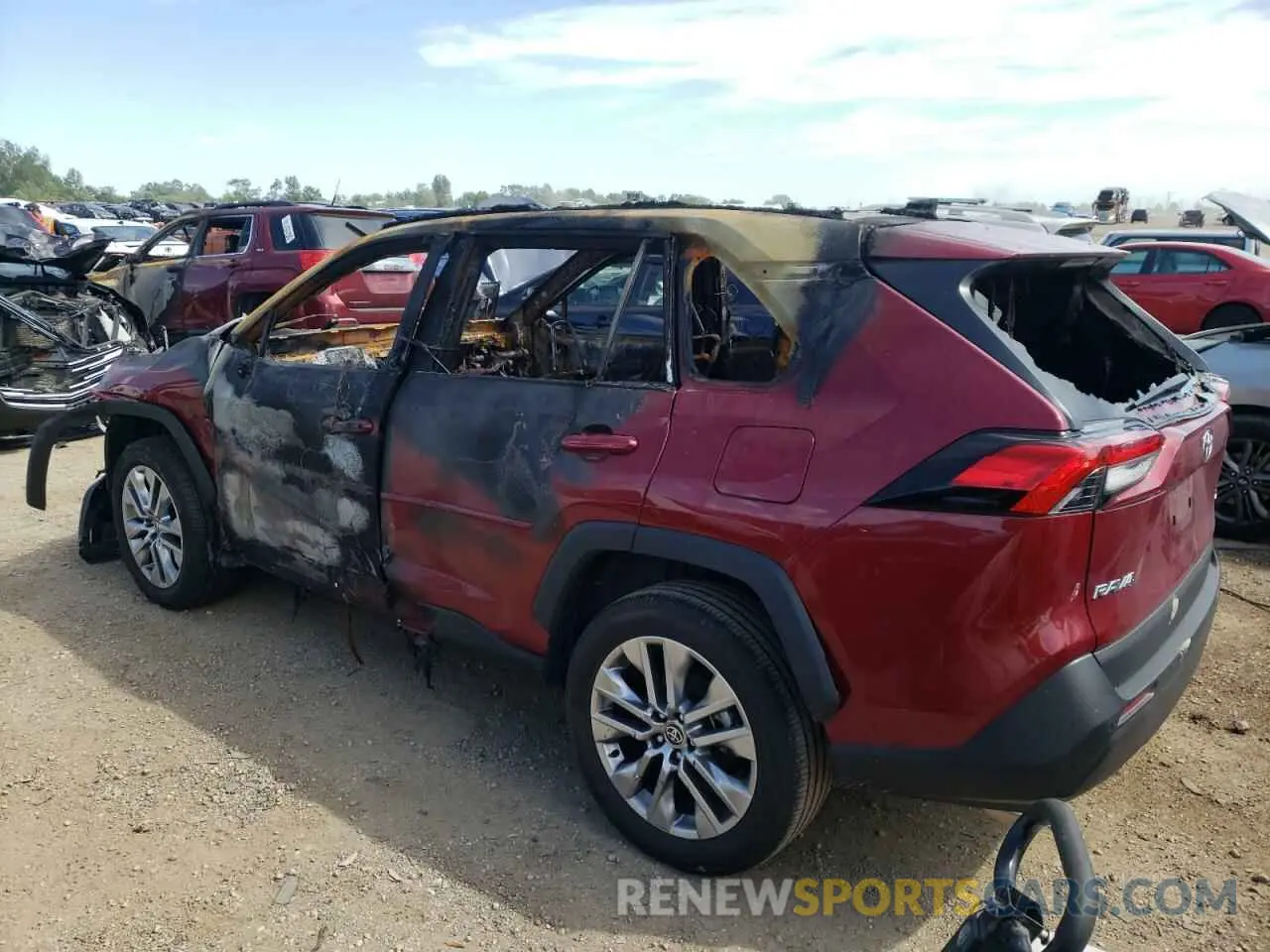 2 Photograph of a damaged car 2T3C1RFV4PW266256 TOYOTA RAV4 2023