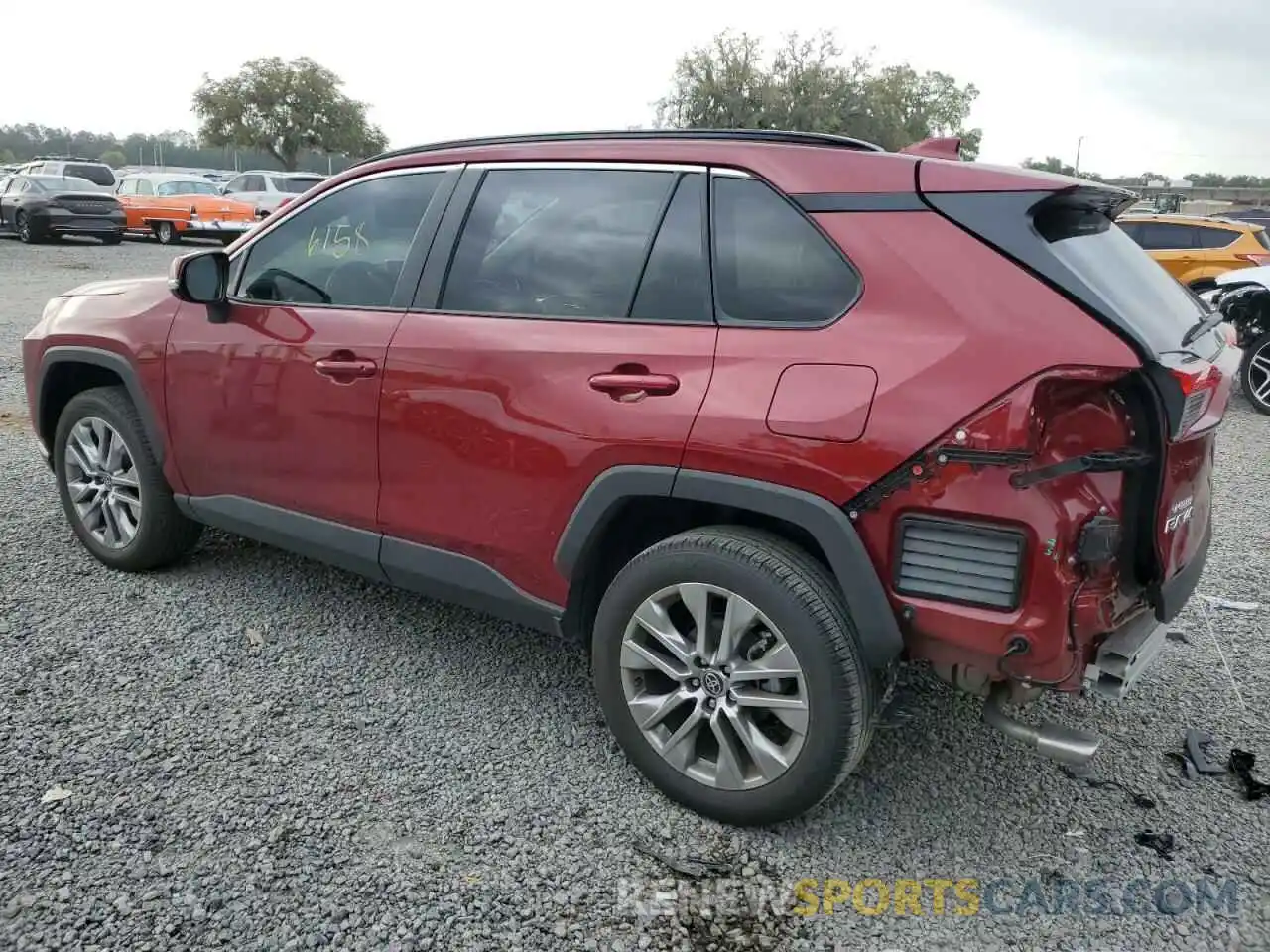 2 Photograph of a damaged car 2T3C1RFV4PW268959 TOYOTA RAV4 2023