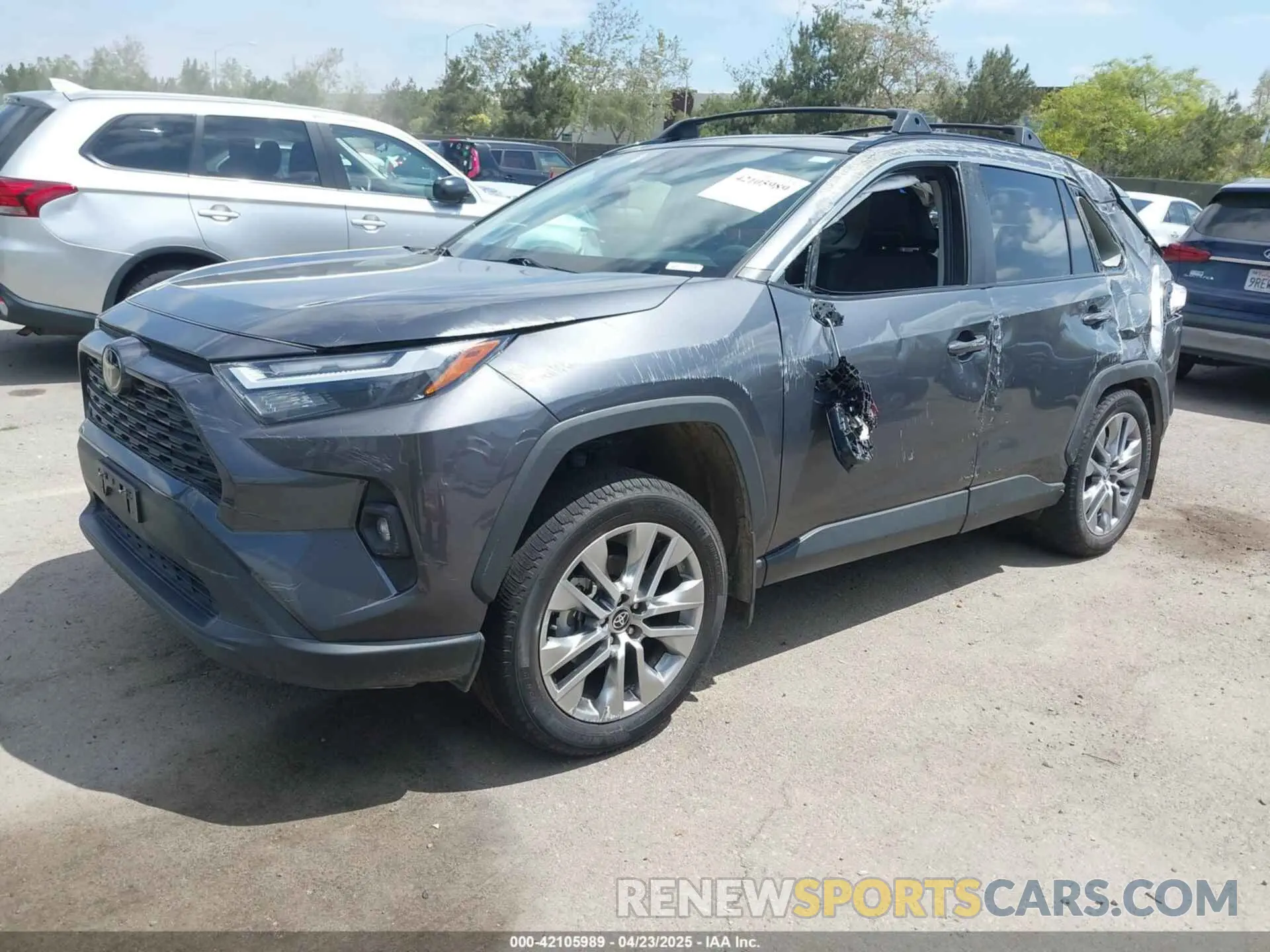 2 Photograph of a damaged car 2T3C1RFV4PW274552 TOYOTA RAV4 2023