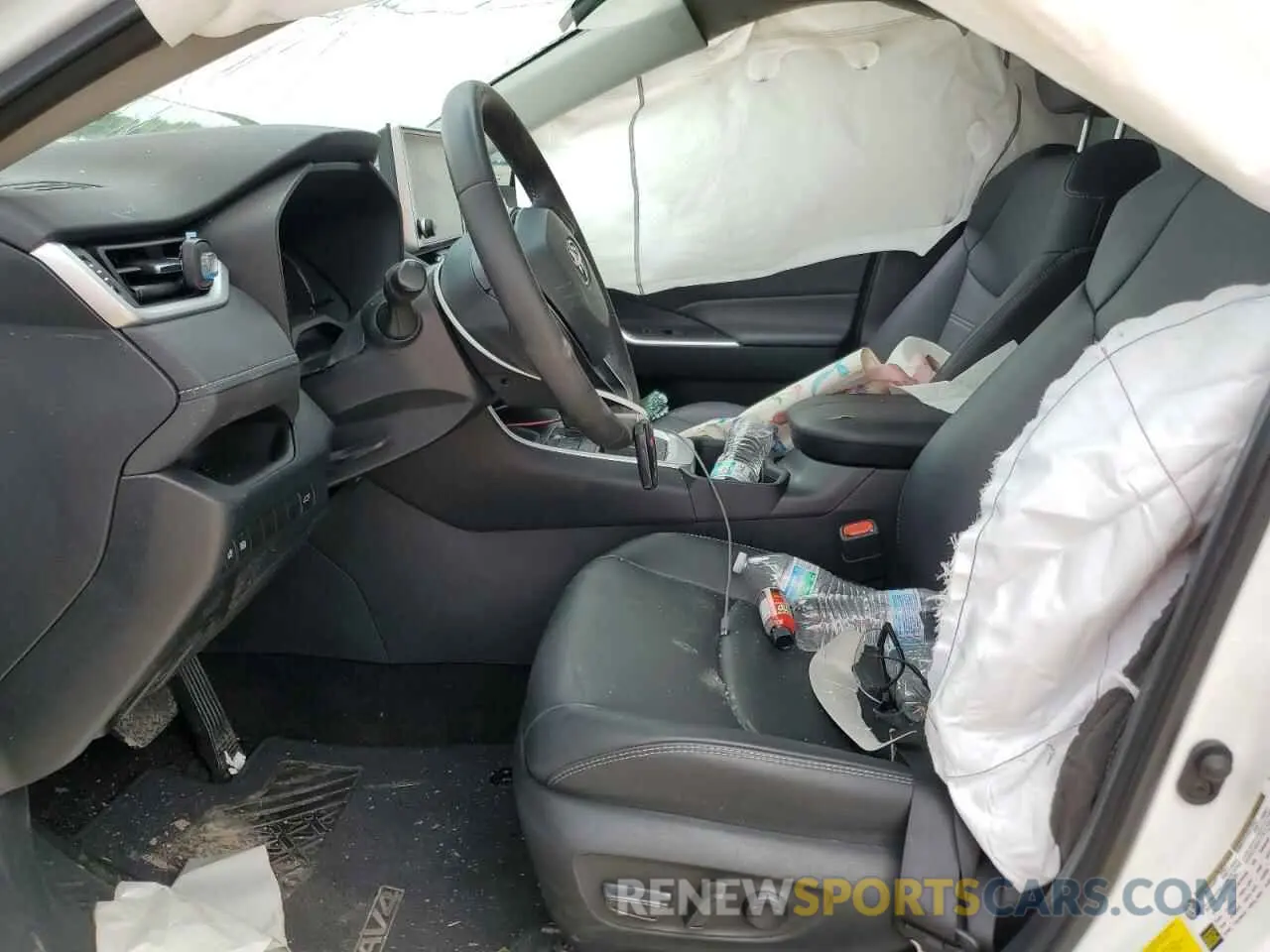 7 Photograph of a damaged car 2T3C1RFV5PW284765 TOYOTA RAV4 2023