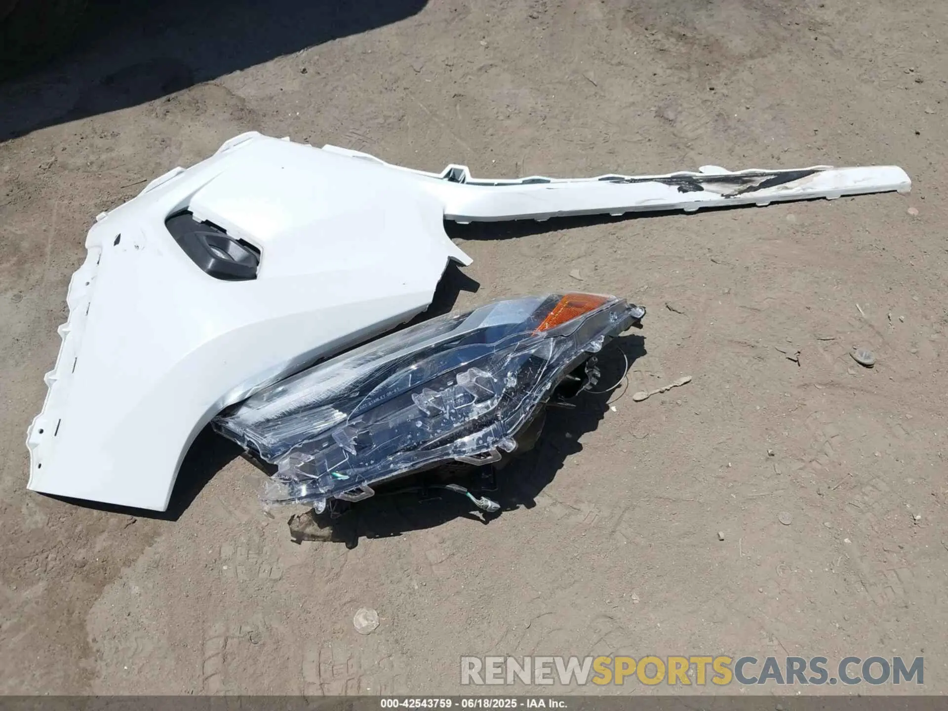 12 Photograph of a damaged car 2T3C1RFV5PW284796 TOYOTA RAV4 2023