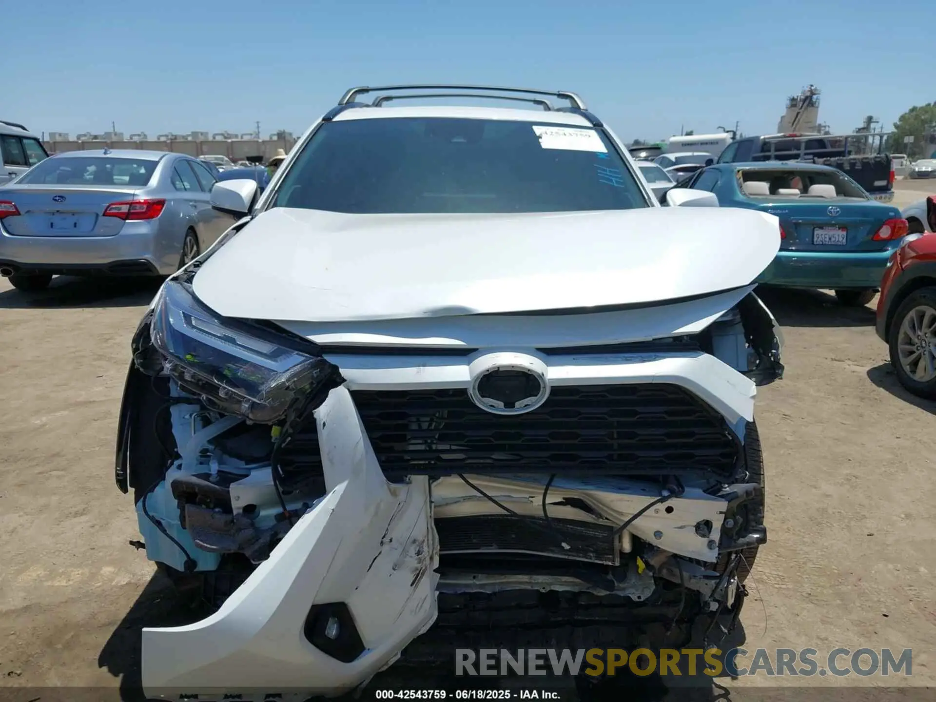 13 Photograph of a damaged car 2T3C1RFV5PW284796 TOYOTA RAV4 2023