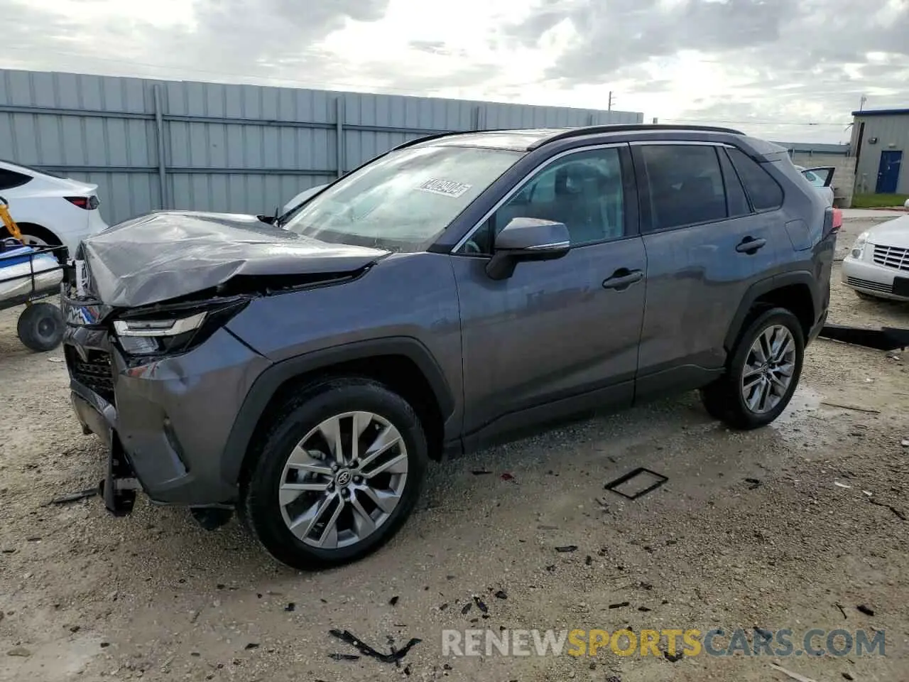 1 Photograph of a damaged car 2T3C1RFV6PC235043 TOYOTA RAV4 2023