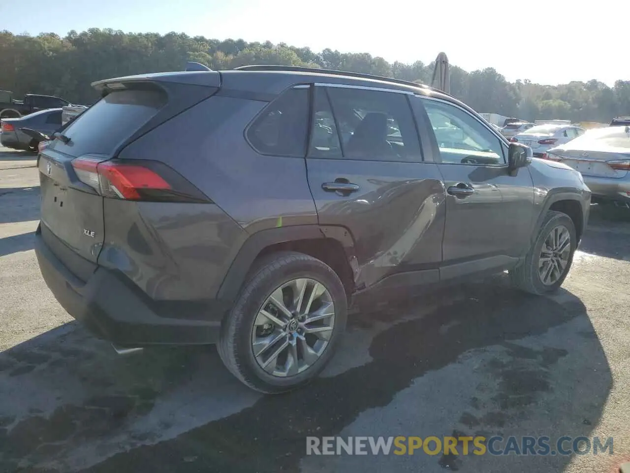 3 Photograph of a damaged car 2T3C1RFV6PW287464 TOYOTA RAV4 2023