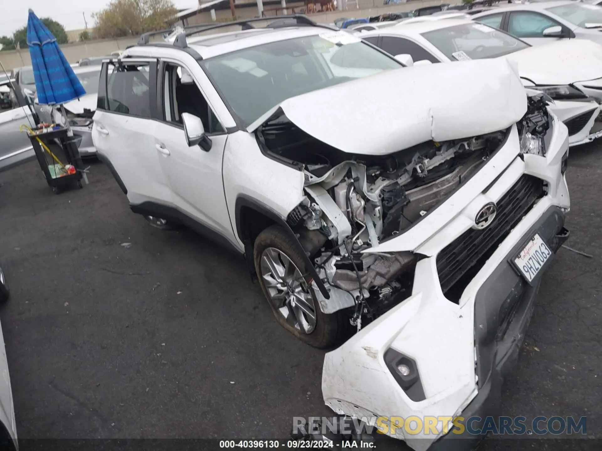 1 Photograph of a damaged car 2T3C1RFV6PW287500 TOYOTA RAV4 2023