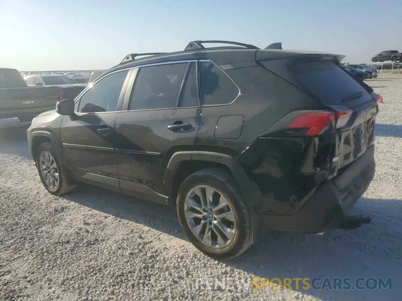 2 Photograph of a damaged car 2T3C1RFV7PC227517 TOYOTA RAV4 2023
