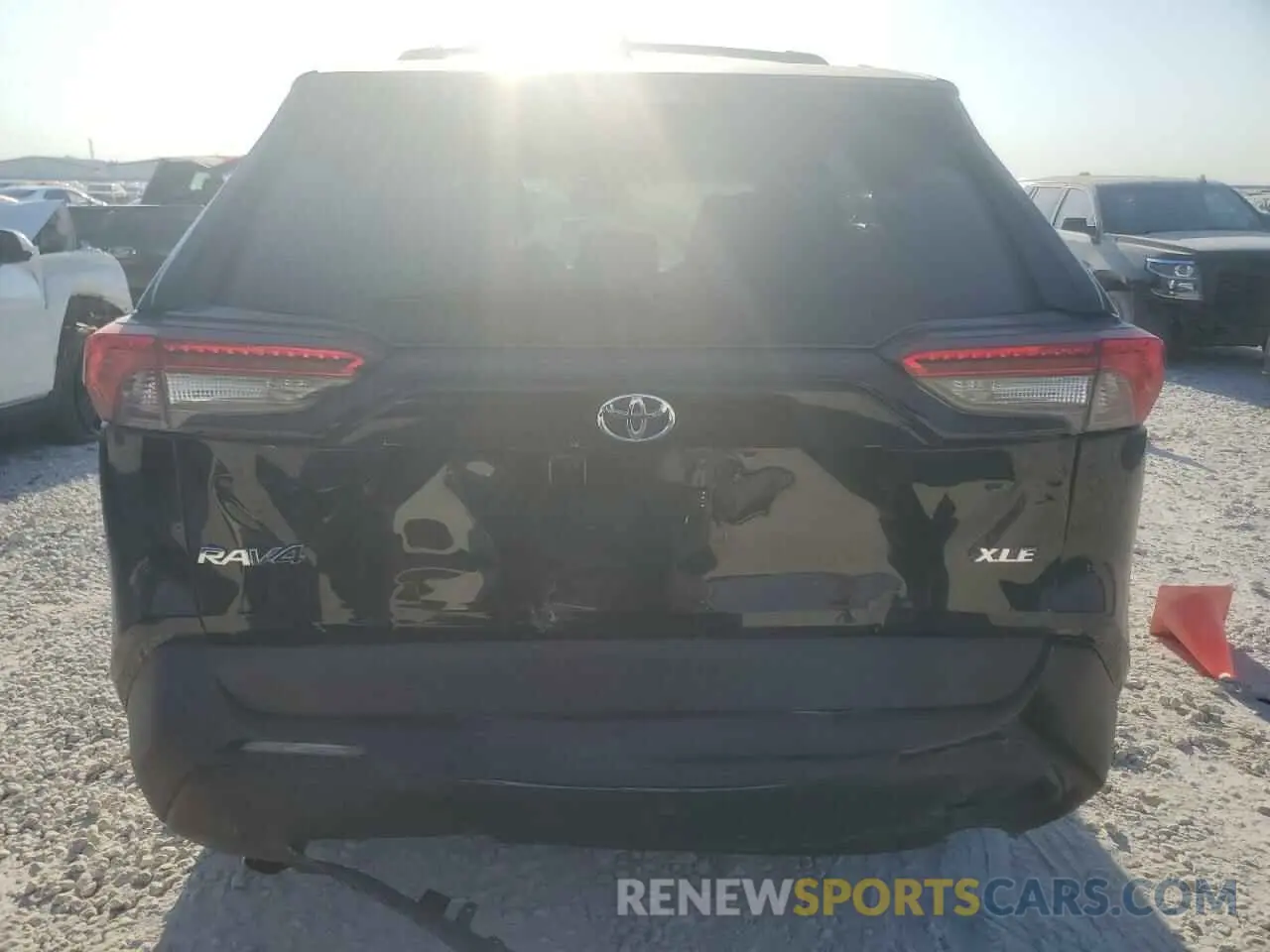 6 Photograph of a damaged car 2T3C1RFV7PC227517 TOYOTA RAV4 2023