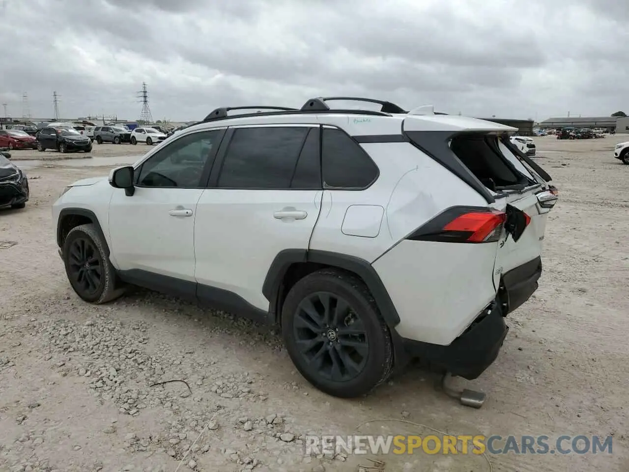 2 Photograph of a damaged car 2T3C1RFV7PW248396 TOYOTA RAV4 2023