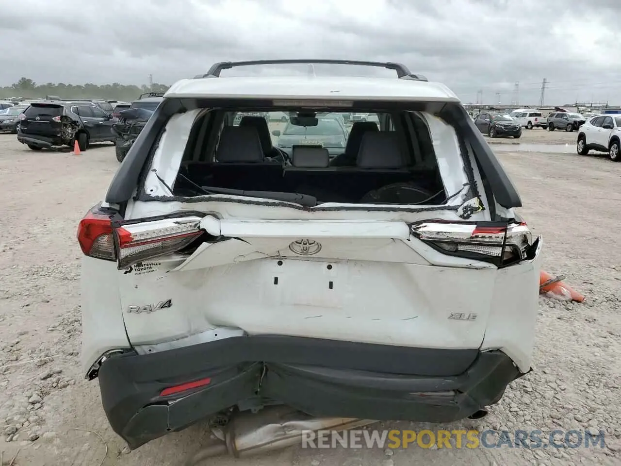 6 Photograph of a damaged car 2T3C1RFV7PW248396 TOYOTA RAV4 2023