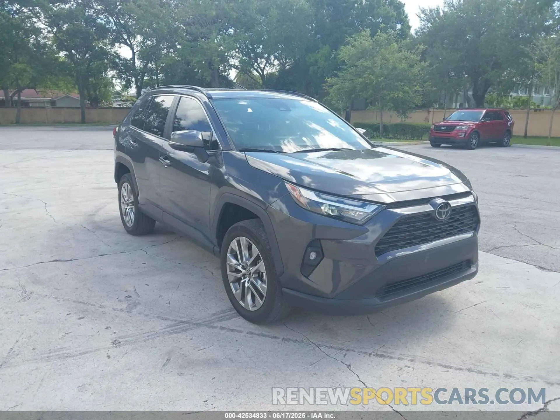 1 Photograph of a damaged car 2T3C1RFV8PC227493 TOYOTA RAV4 2023