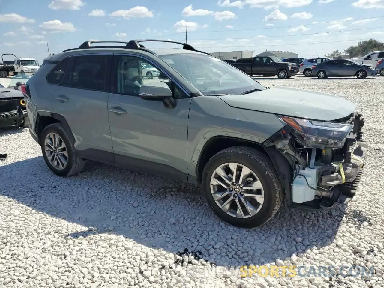 4 Photograph of a damaged car 2T3C1RFV8PW294769 TOYOTA RAV4 2023