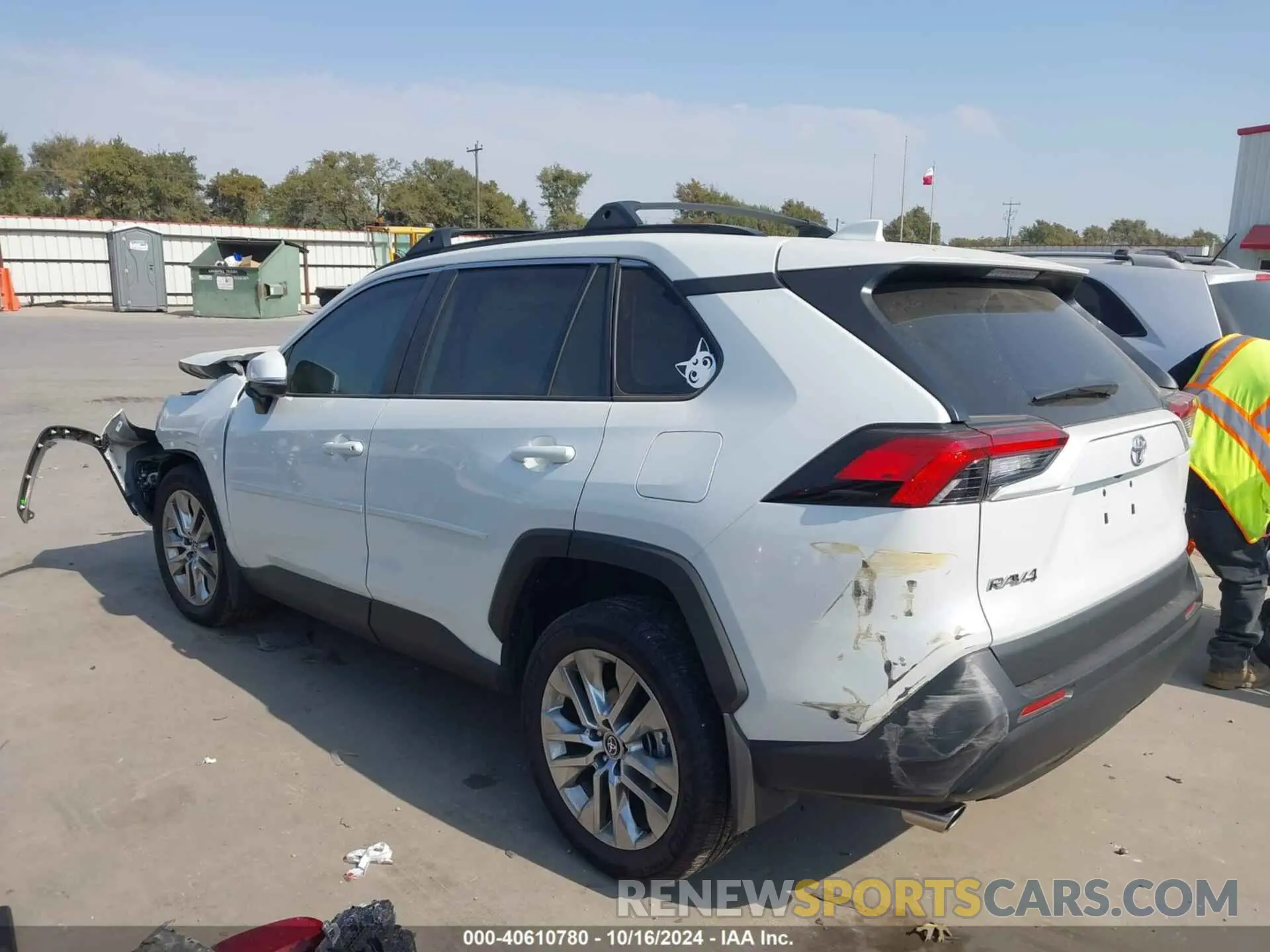 3 Photograph of a damaged car 2T3C1RFV8PW299552 TOYOTA RAV4 2023