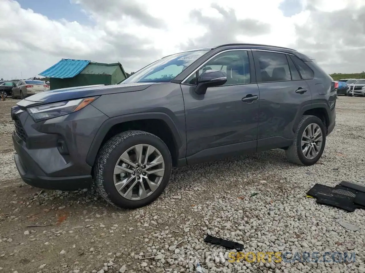 1 Photograph of a damaged car 2T3C1RFV9PW252031 TOYOTA RAV4 2023