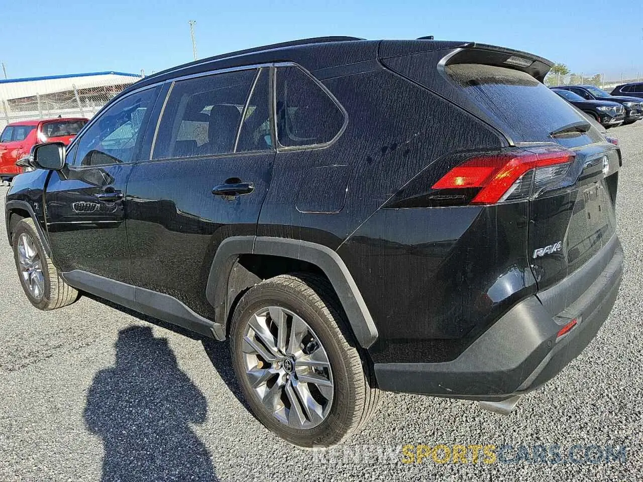 2 Photograph of a damaged car 2T3C1RFV9PW252501 TOYOTA RAV4 2023