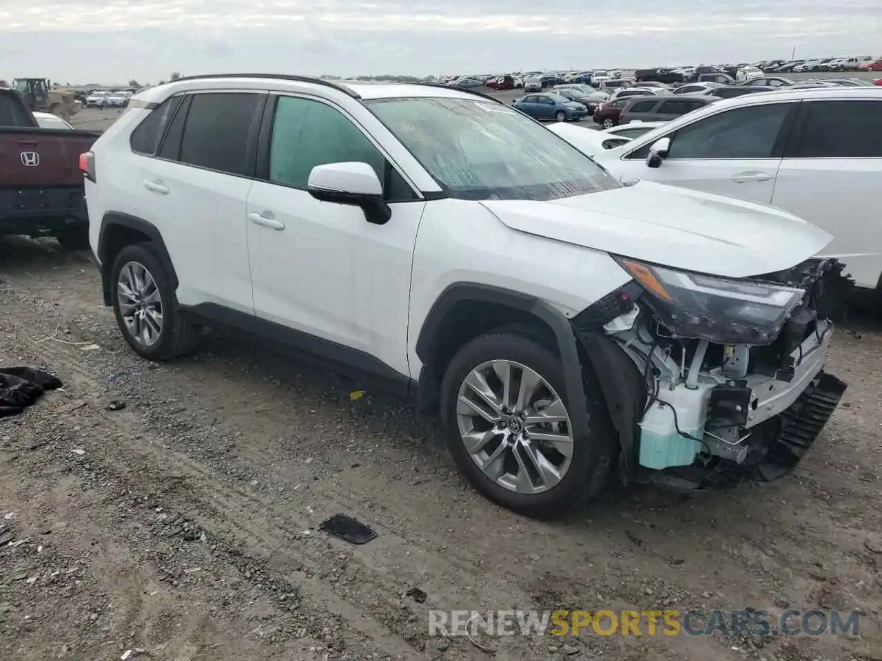 4 Photograph of a damaged car 2T3C1RFV9PW271209 TOYOTA RAV4 2023