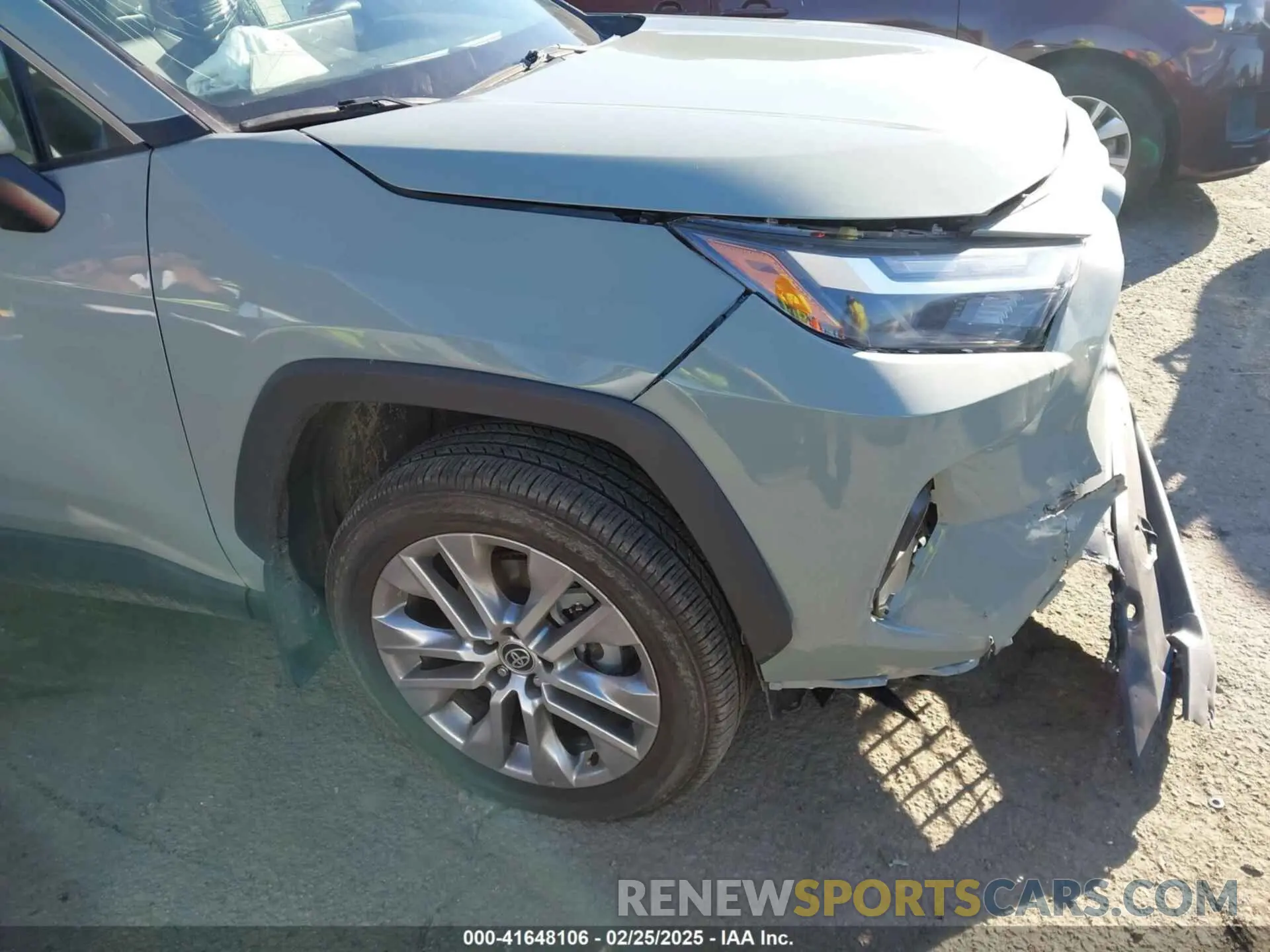 17 Photograph of a damaged car 2T3C1RFV9PW290598 TOYOTA RAV4 2023