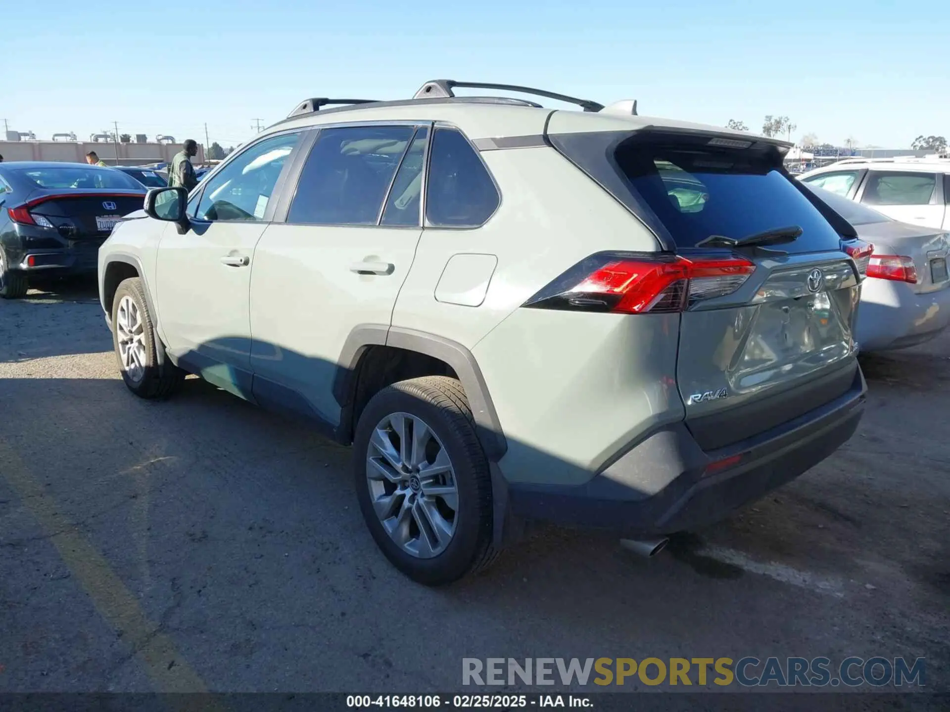 3 Photograph of a damaged car 2T3C1RFV9PW290598 TOYOTA RAV4 2023