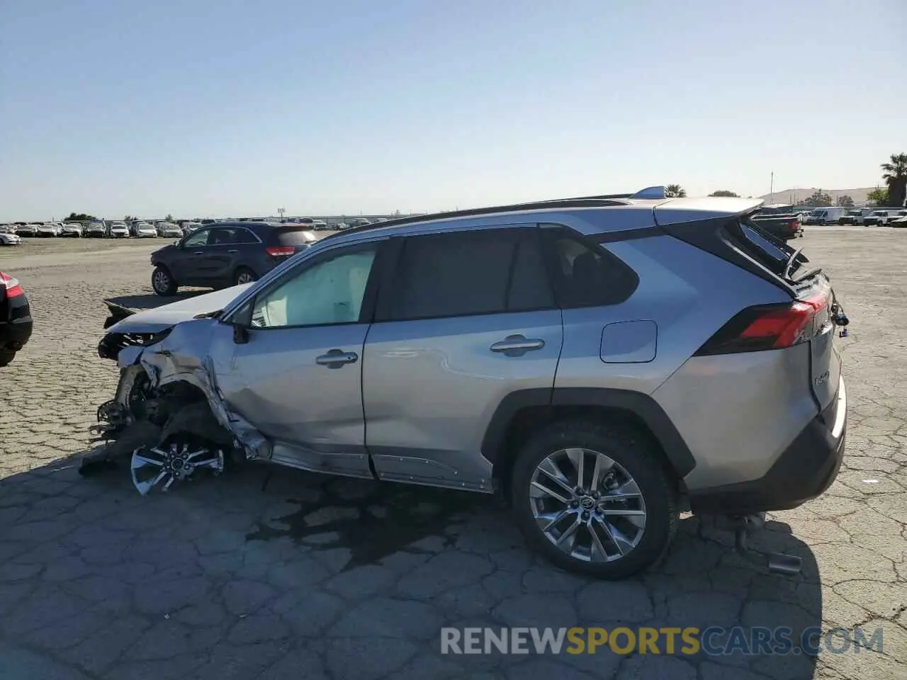 2 Photograph of a damaged car 2T3C1RFVXPW248313 TOYOTA RAV4 2023