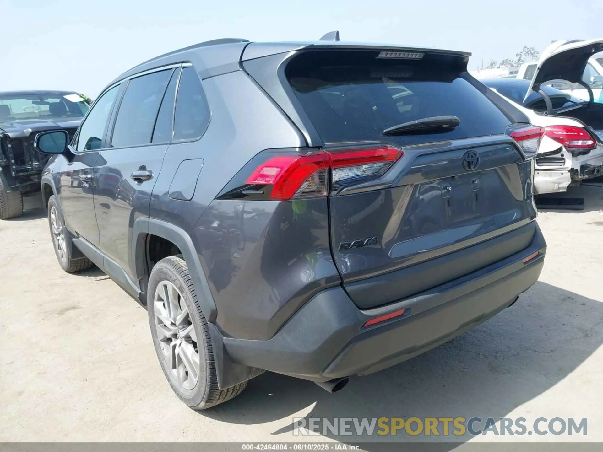 3 Photograph of a damaged car 2T3C1RFVXPW281456 TOYOTA RAV4 2023