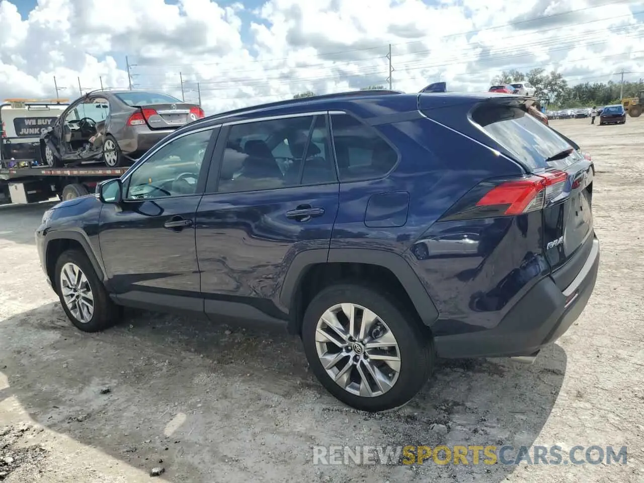 2 Photograph of a damaged car 2T3C1RFVXPW283577 TOYOTA RAV4 2023