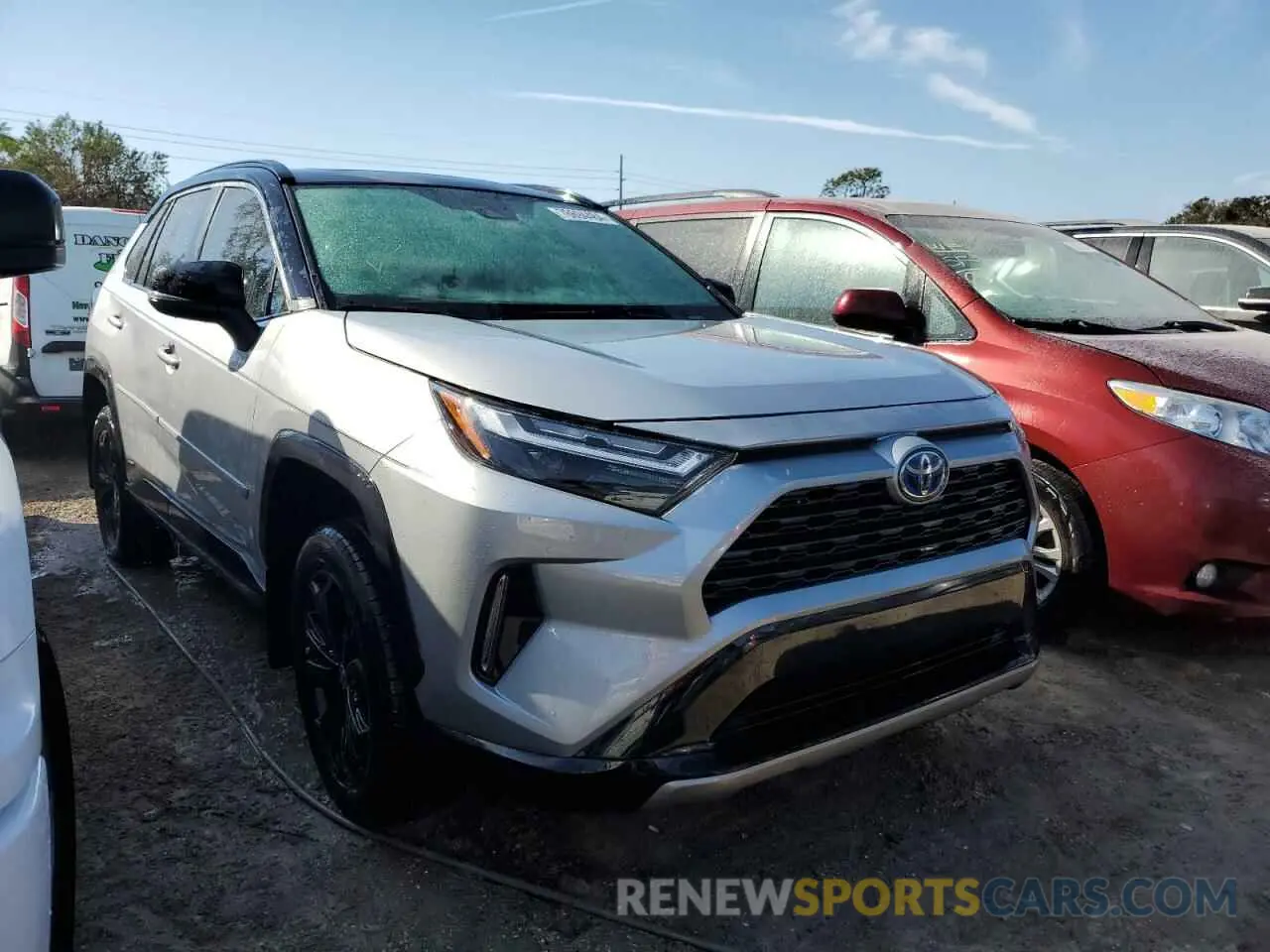 4 Photograph of a damaged car 2T3E6RFV8PW041753 TOYOTA RAV4 2023