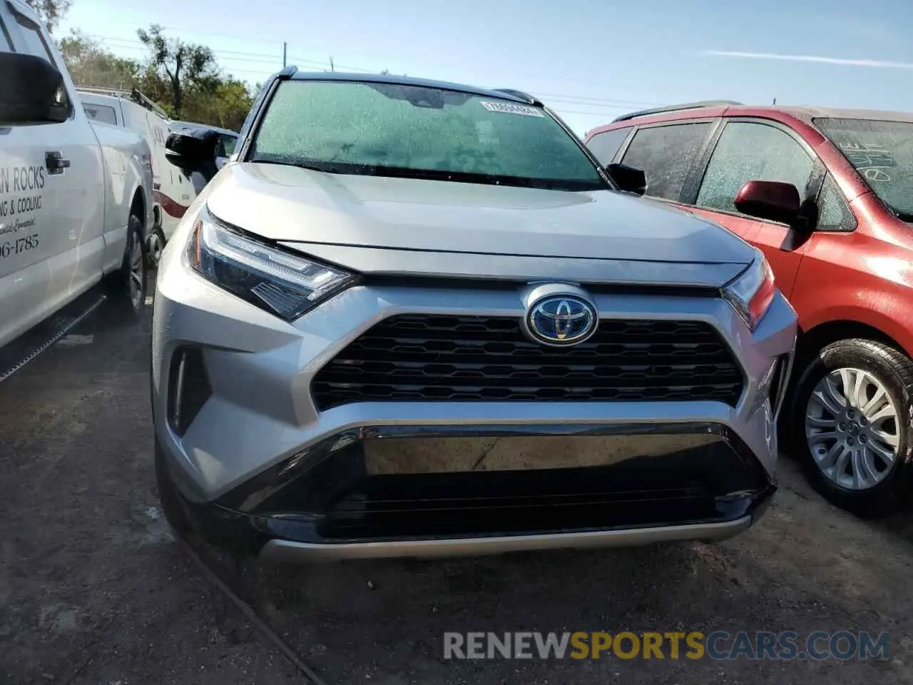 5 Photograph of a damaged car 2T3E6RFV8PW041753 TOYOTA RAV4 2023