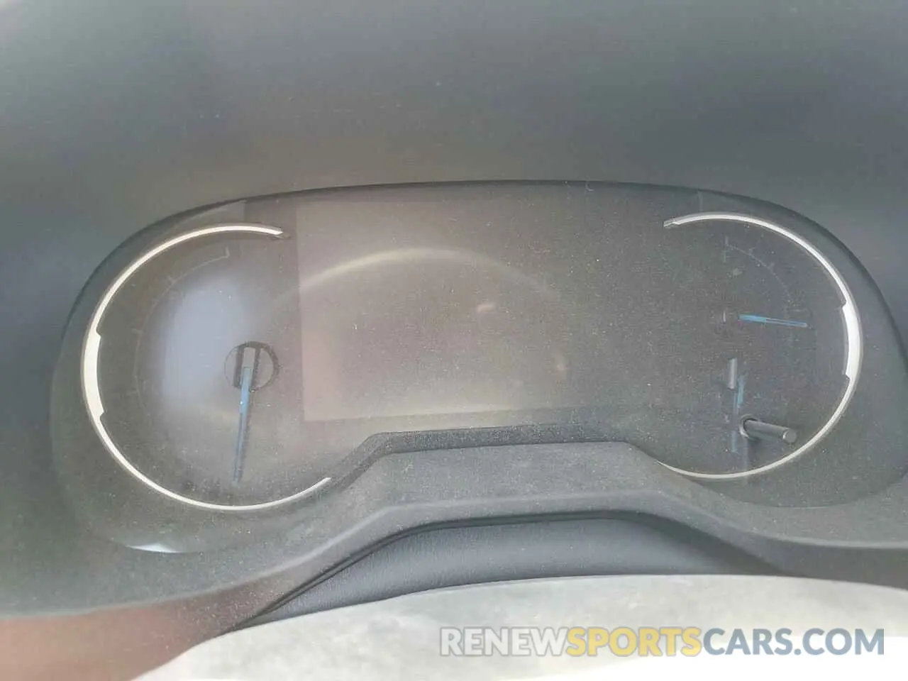 9 Photograph of a damaged car 2T3E6RFV8PW046113 TOYOTA RAV4 2023