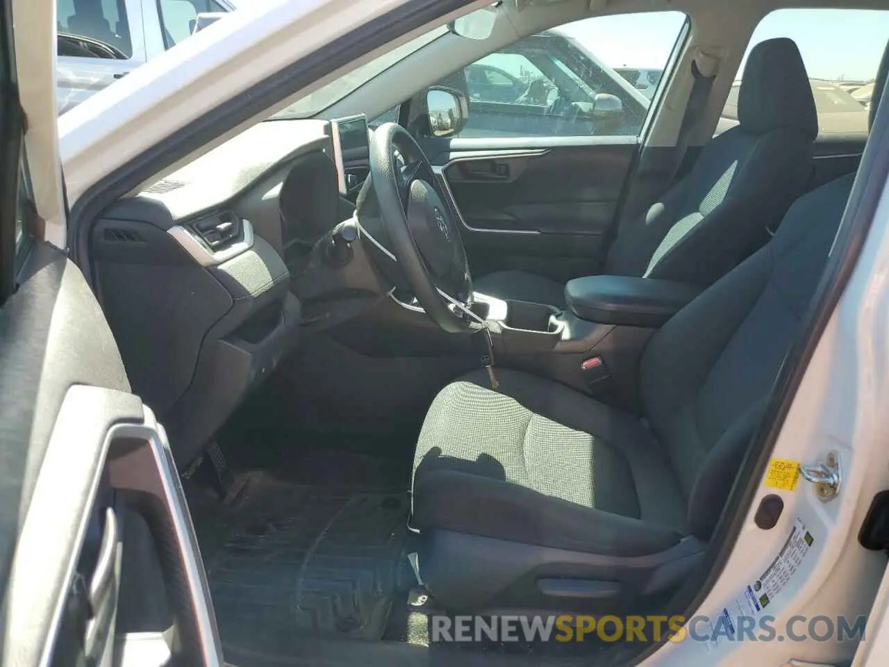 7 Photograph of a damaged car 2T3F1RFV0PC328797 TOYOTA RAV4 2023