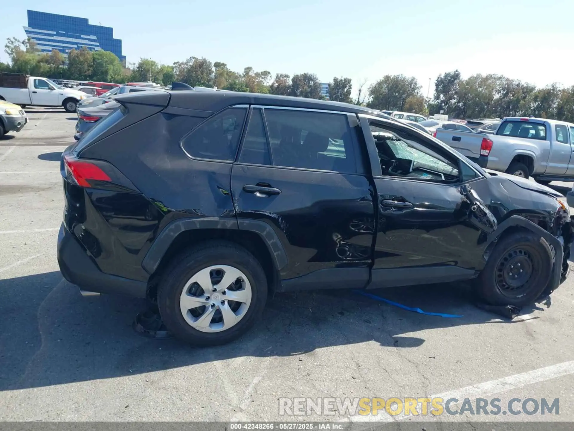 13 Photograph of a damaged car 2T3F1RFV0PC357541 TOYOTA RAV4 2023
