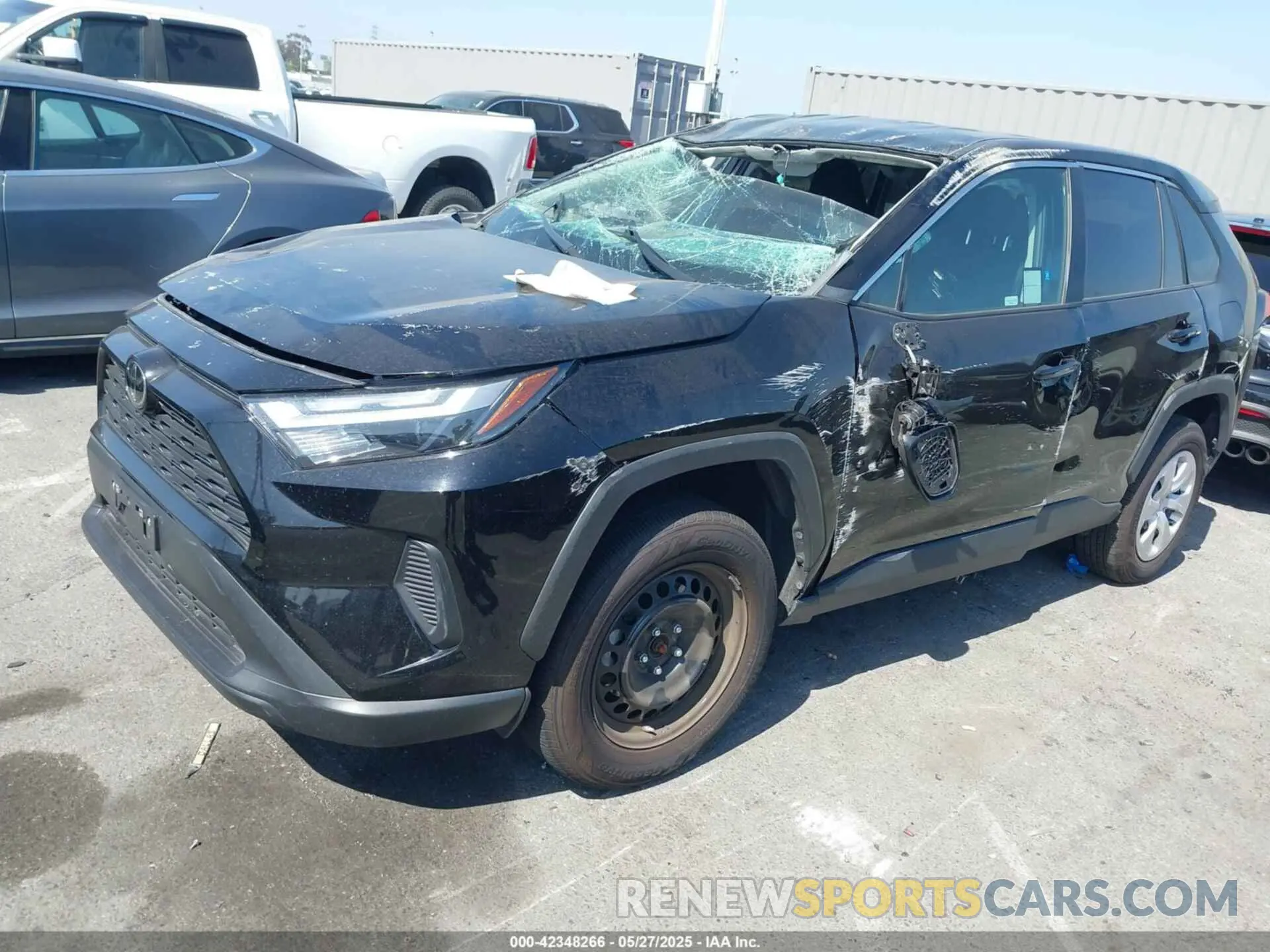 2 Photograph of a damaged car 2T3F1RFV0PC357541 TOYOTA RAV4 2023