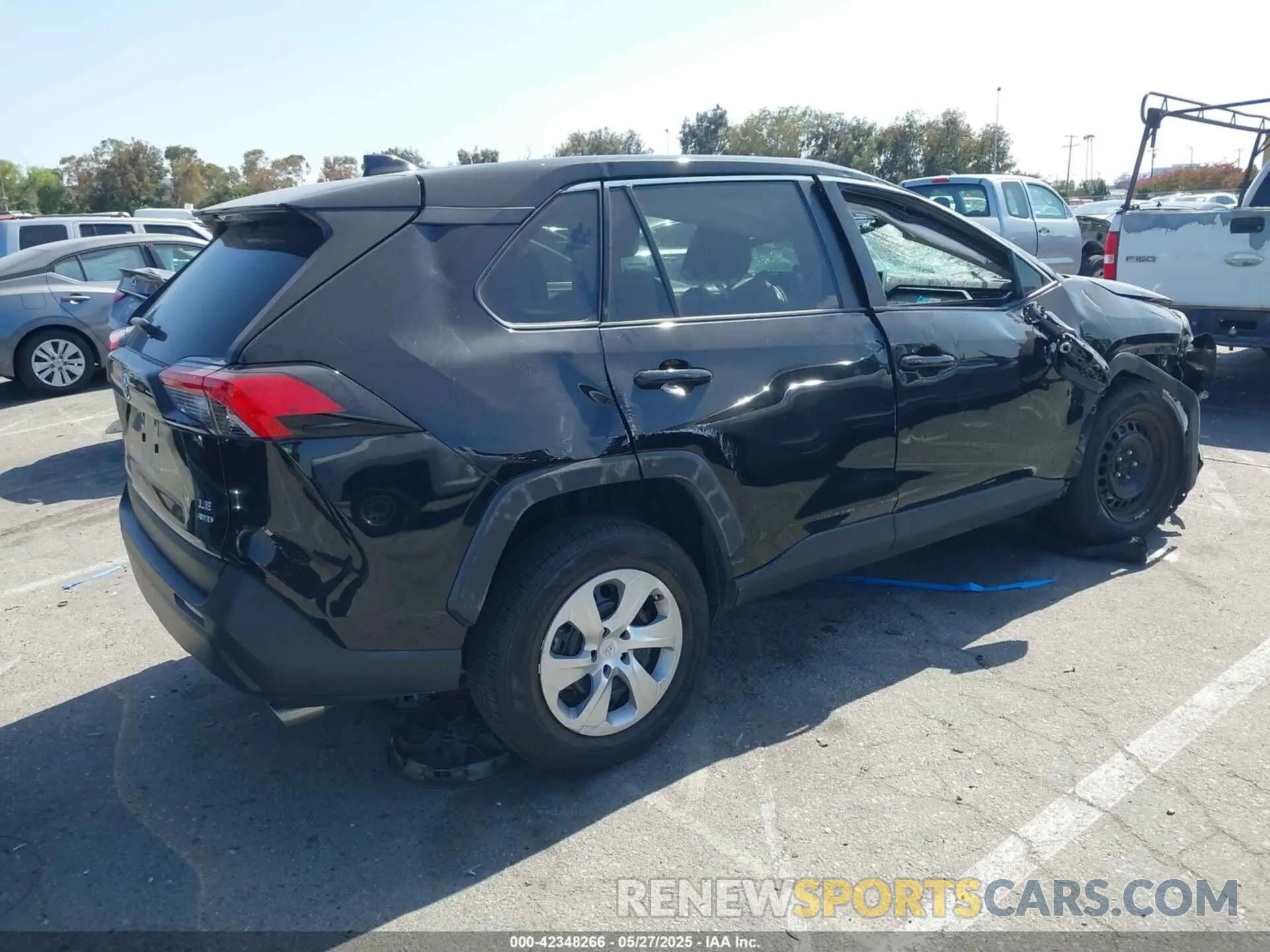 4 Photograph of a damaged car 2T3F1RFV0PC357541 TOYOTA RAV4 2023