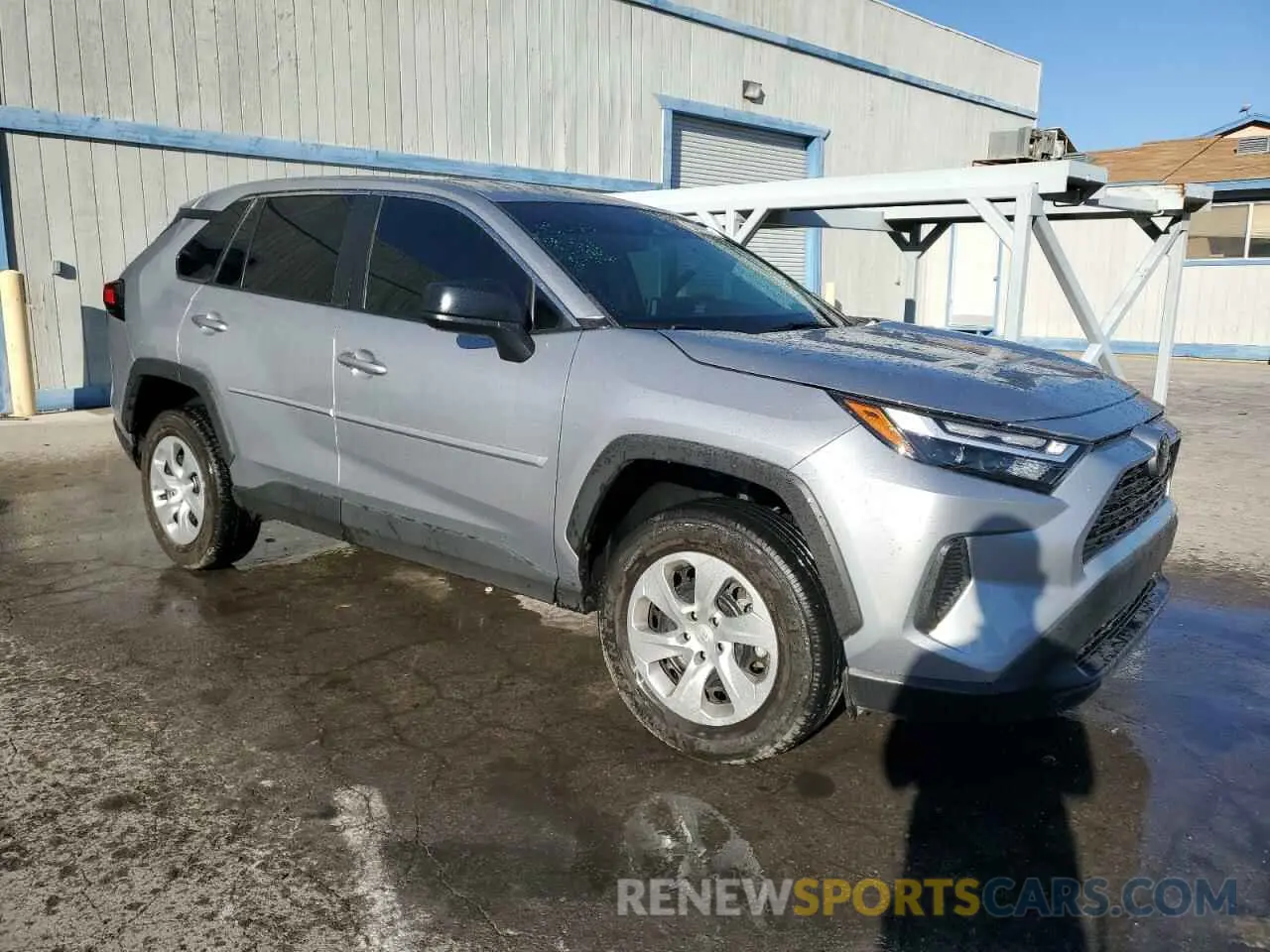 4 Photograph of a damaged car 2T3F1RFV1PC350890 TOYOTA RAV4 2023