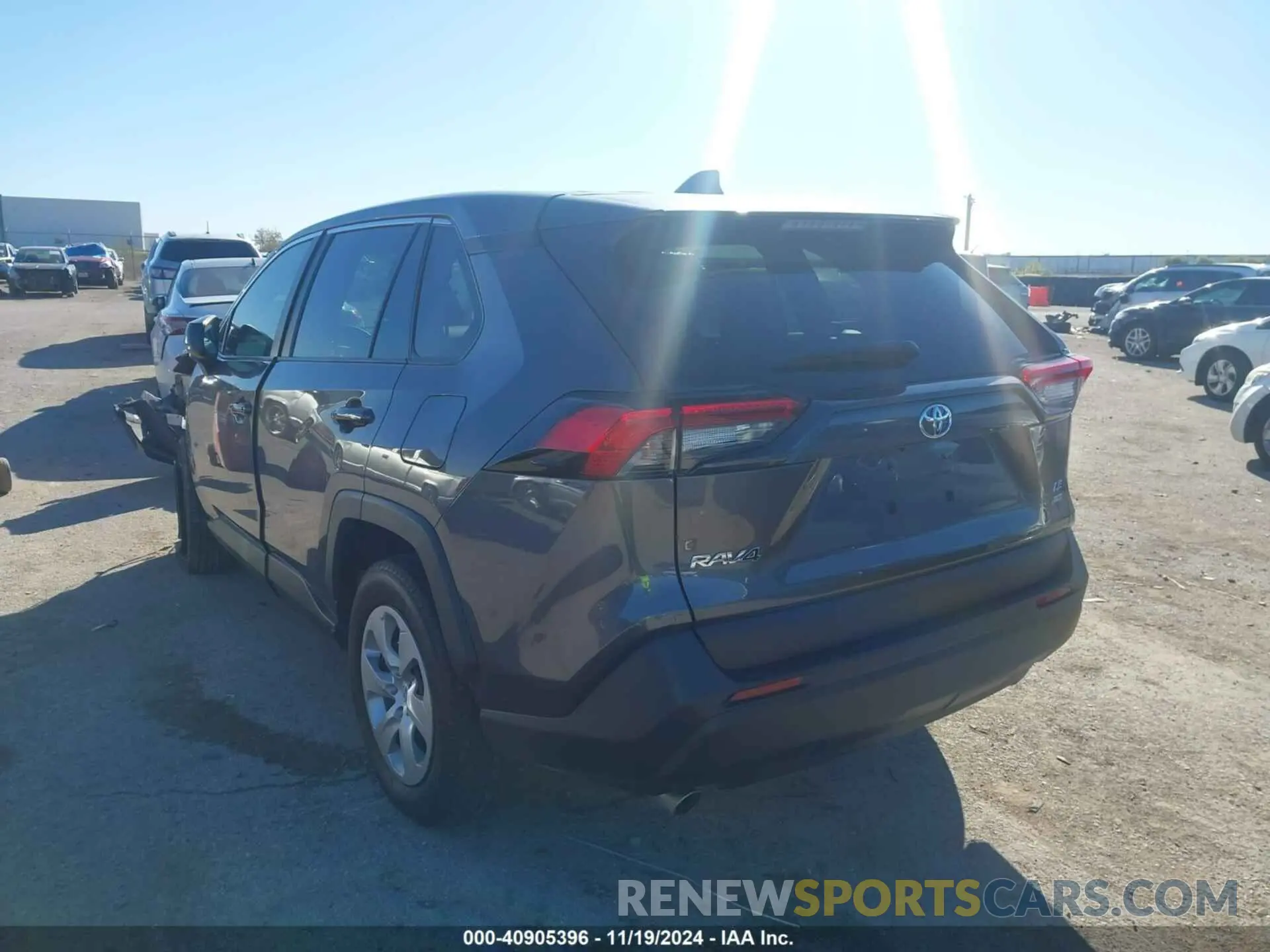 3 Photograph of a damaged car 2T3F1RFV1PC374896 TOYOTA RAV4 2023