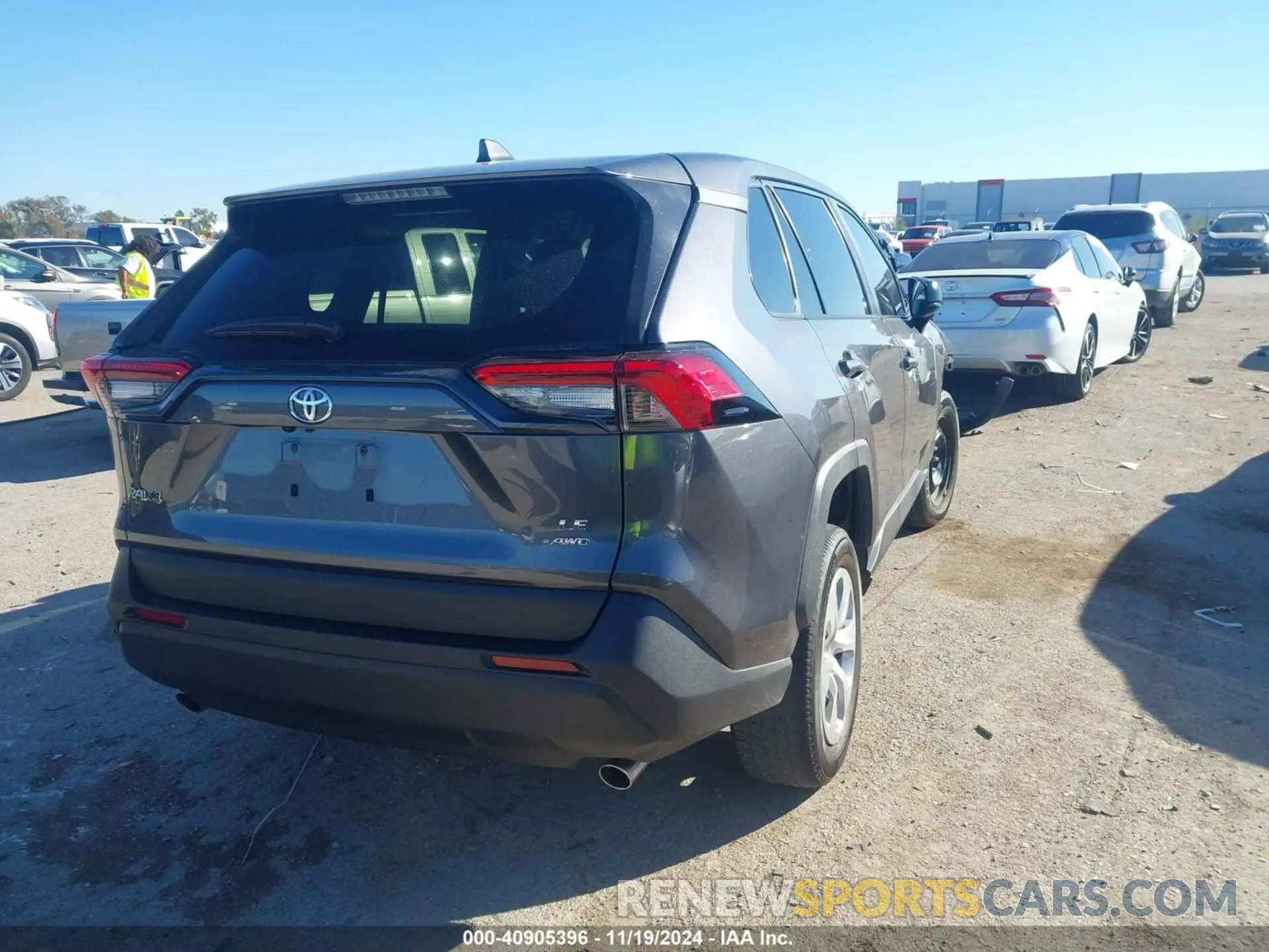 4 Photograph of a damaged car 2T3F1RFV1PC374896 TOYOTA RAV4 2023